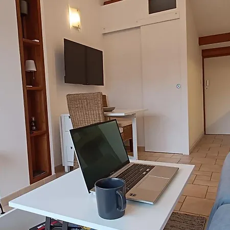 Apartment Charming In *