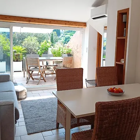 Apartment Charming In