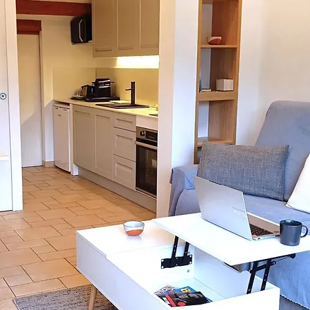 Apartment Charming In *