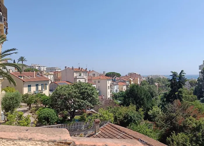 شقة Charming In كان