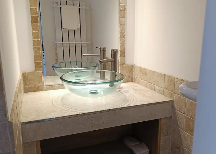 Charming In * كان