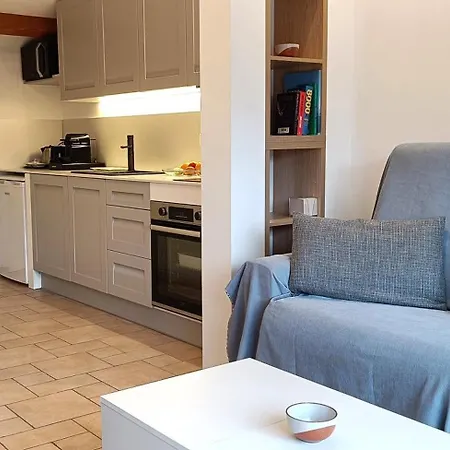 Charming In * Cannes